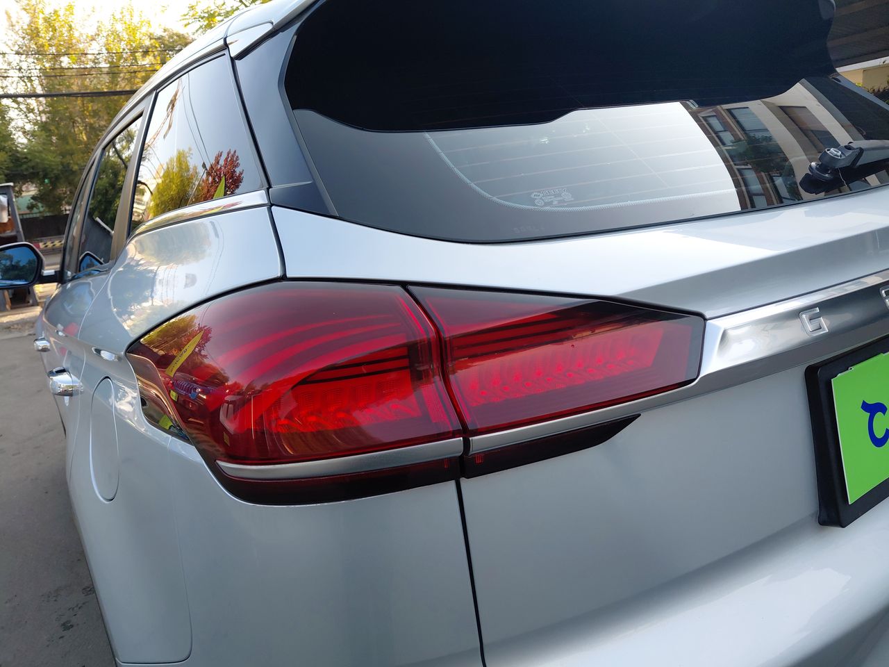 GEELY - 18