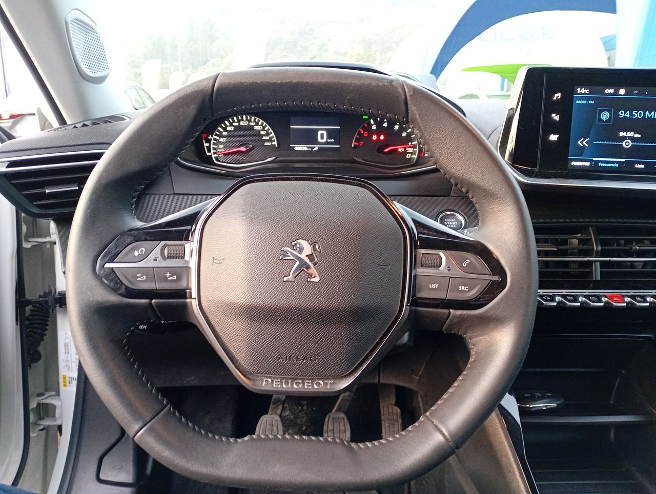 PEUGEOT - 18