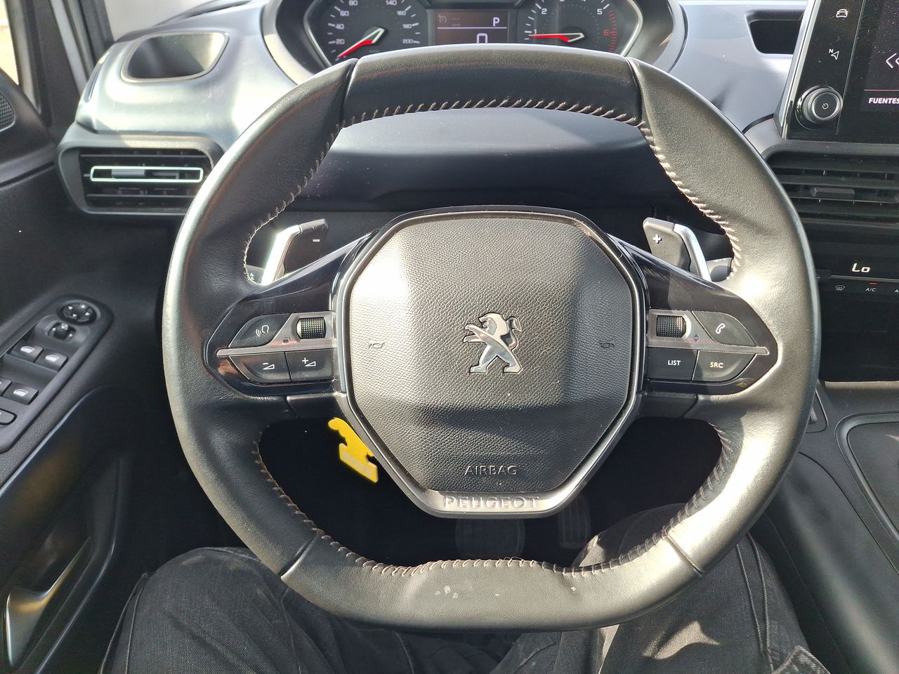 PEUGEOT - 14