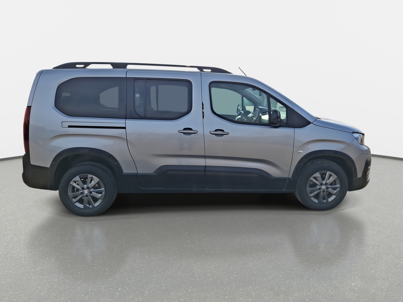 Peugeot Rifter — foto 9 de 31