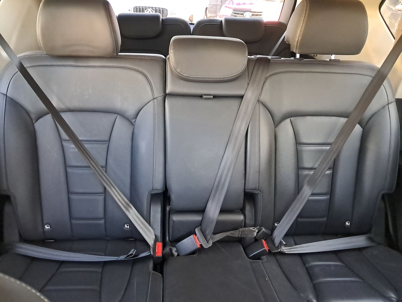 SSANGYONG - 33