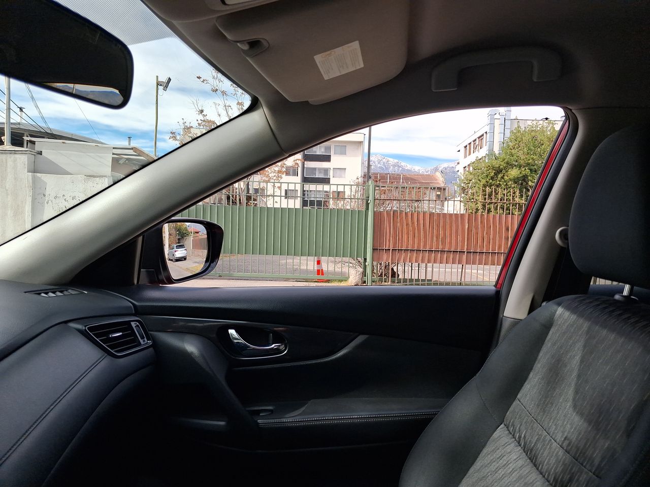 NISSAN - 2