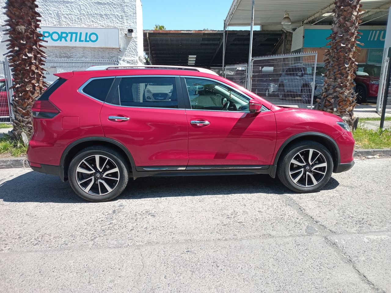 NISSAN - 8