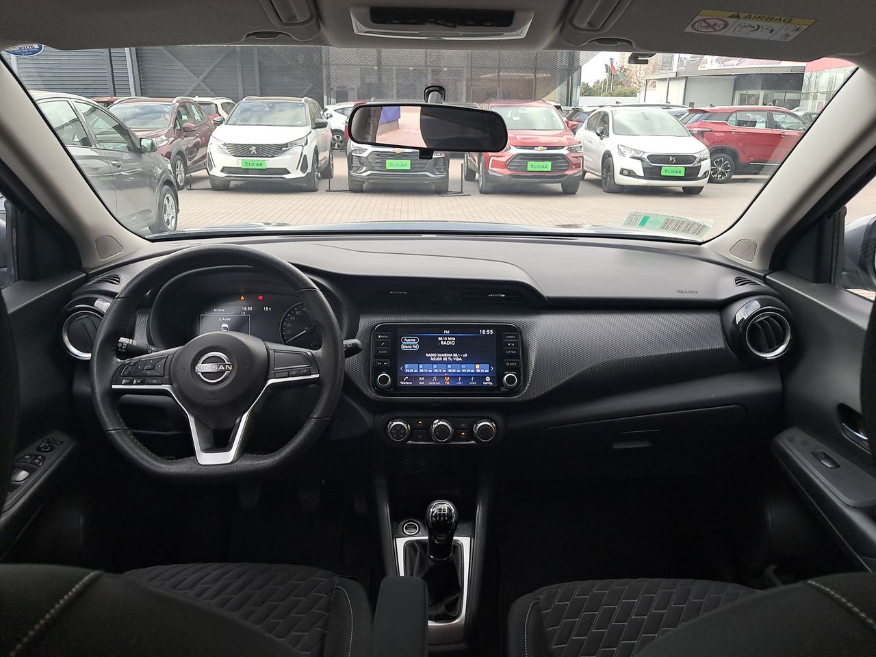 Nissan Kicks — foto 24 de 26