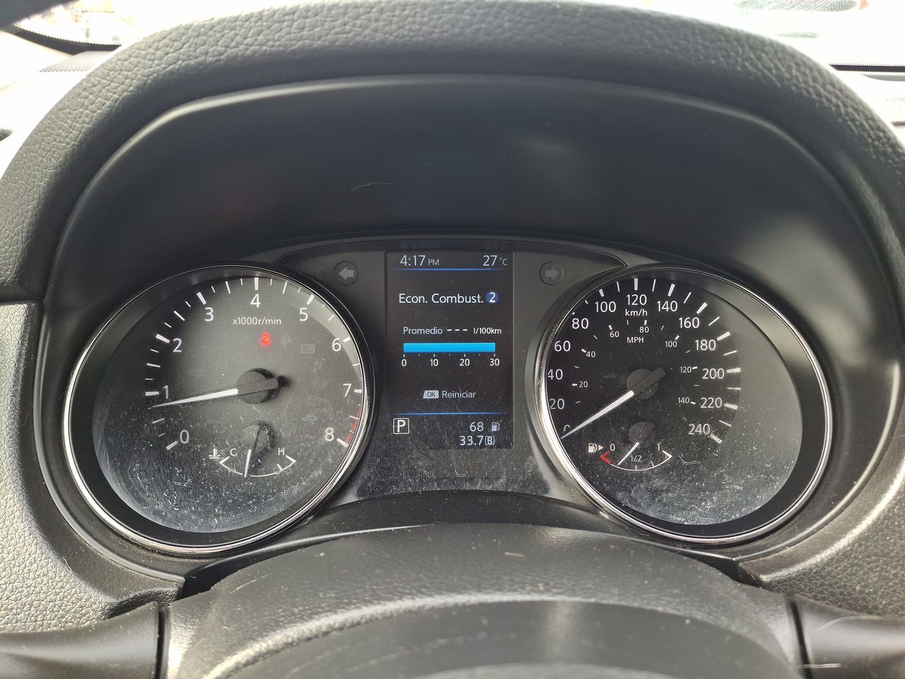 NISSAN - 24