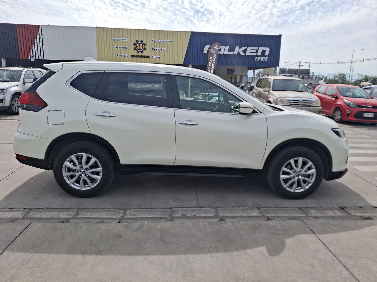 NISSAN - 8