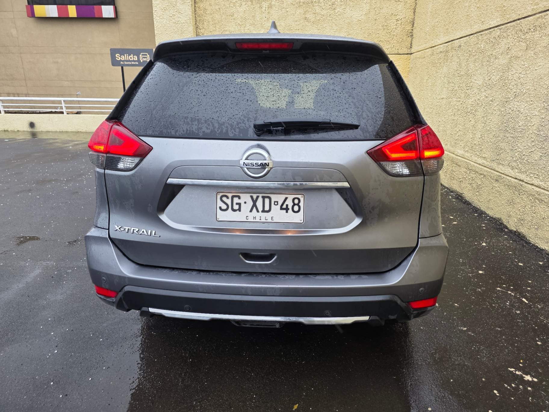 NISSAN - 4