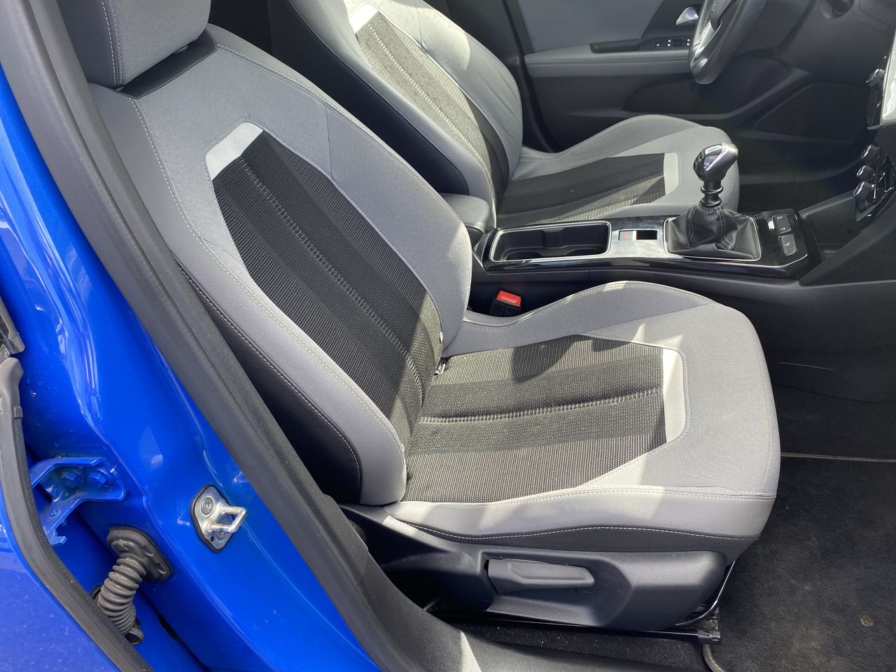 Suzuki Jimny — foto 32 de 33
