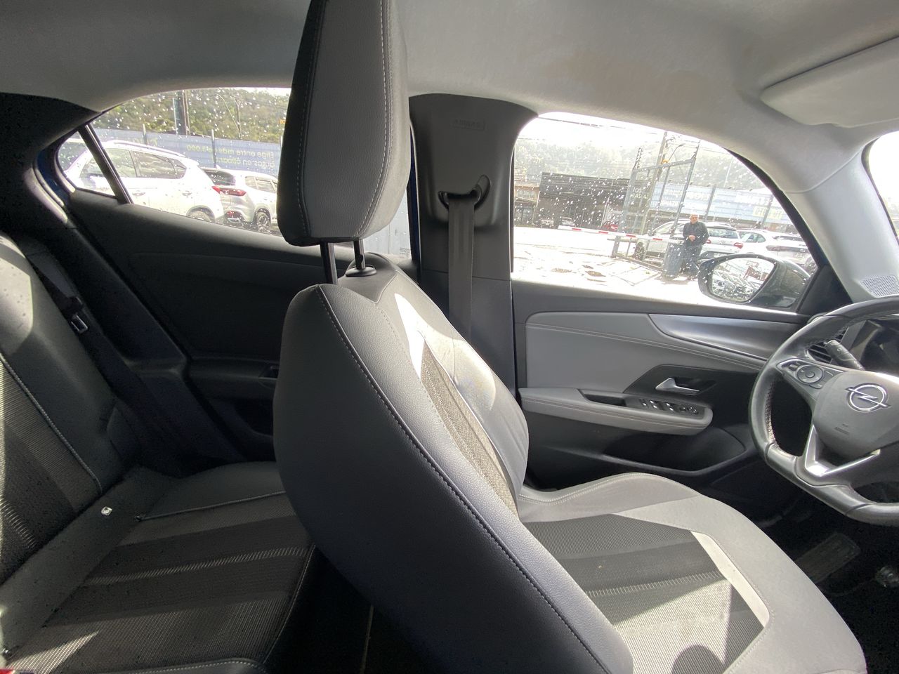 Suzuki Jimny — foto 16 de 33