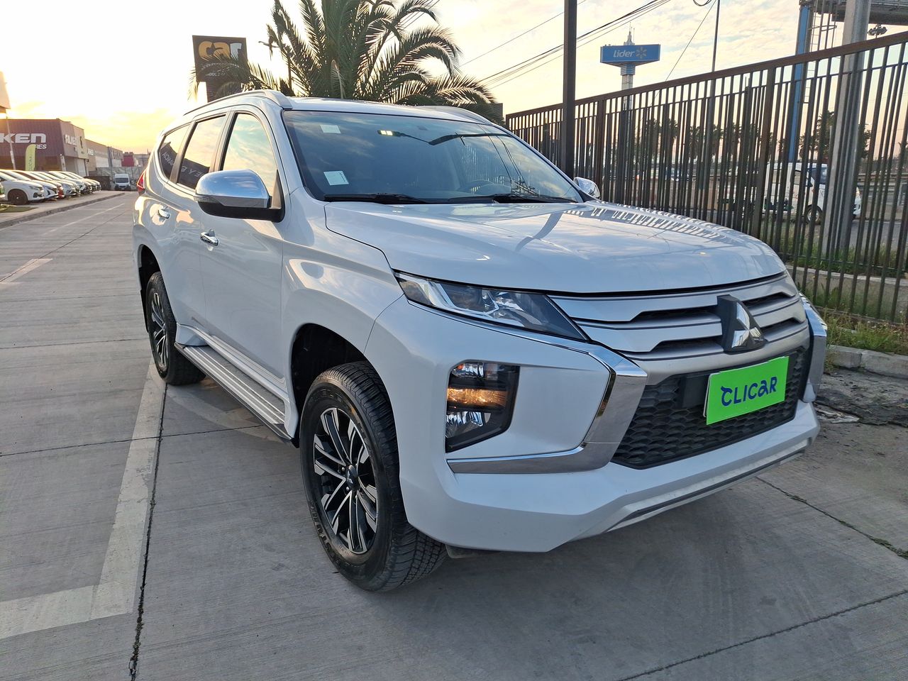 MITSUBISHI - 1