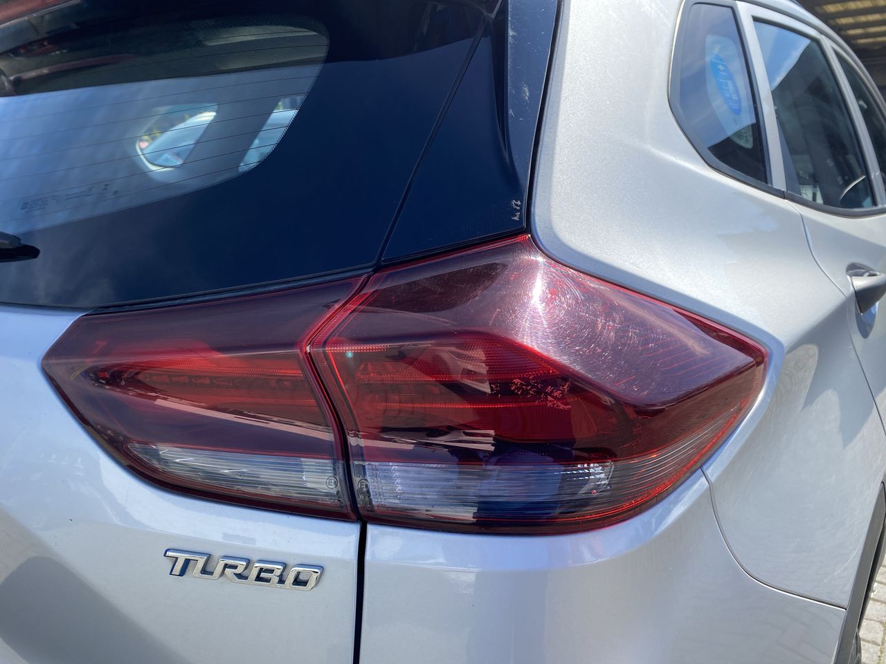 Chevrolet Tracker — foto 12 de 26