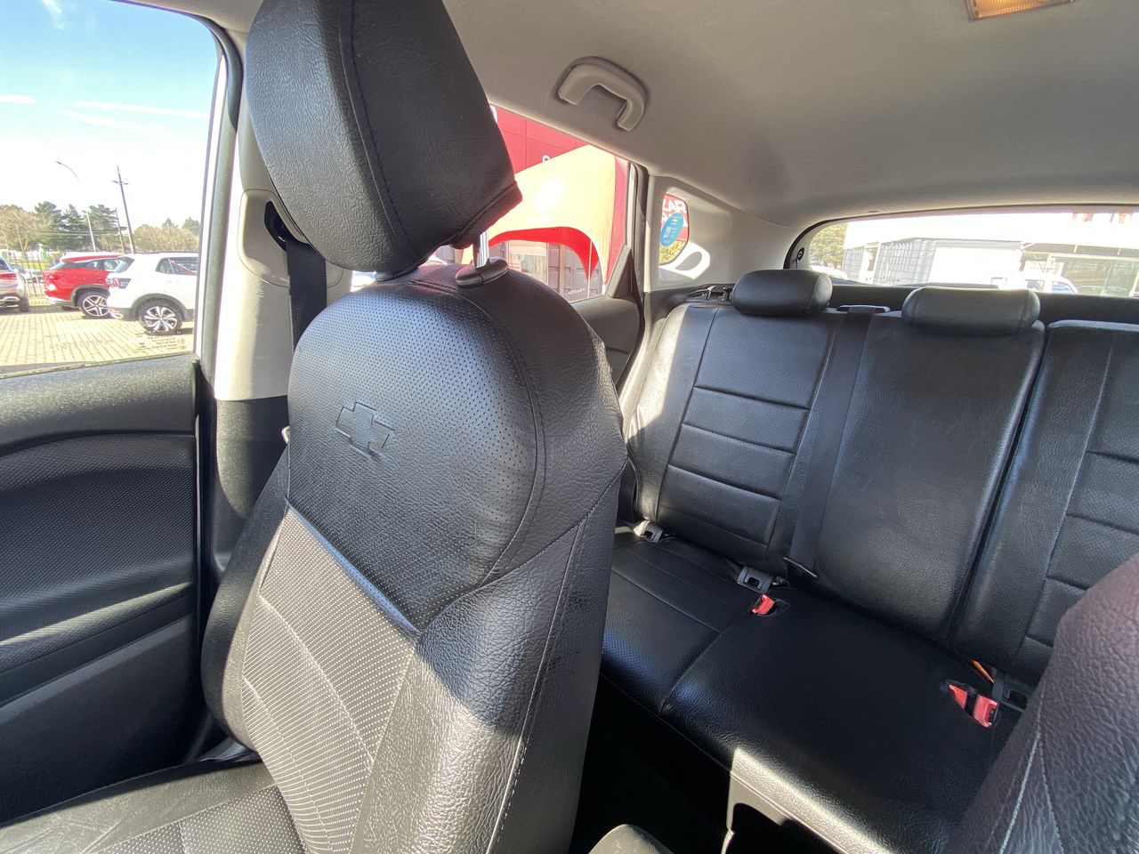 Chevrolet Tracker — foto 5 de 26