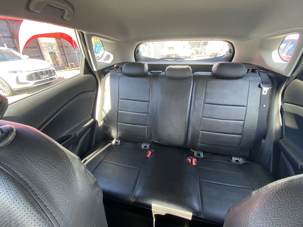 Chevrolet Tracker — foto 6 de 26
