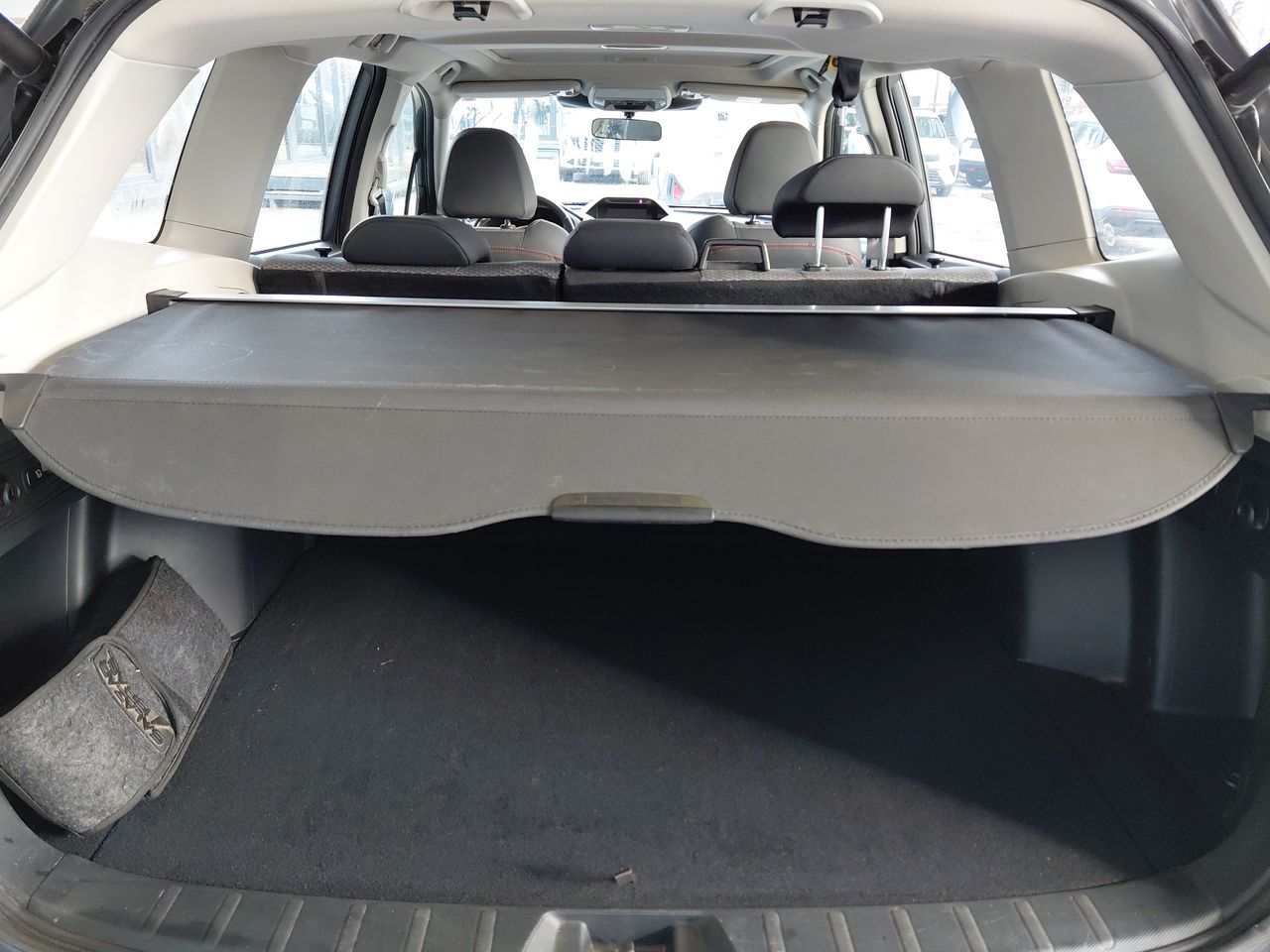 Subaru Forester — foto 12 de 27