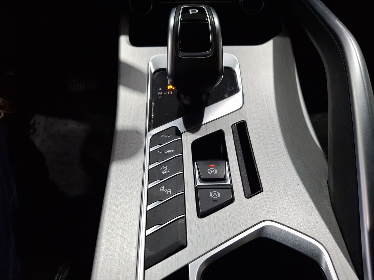 GEELY - 30
