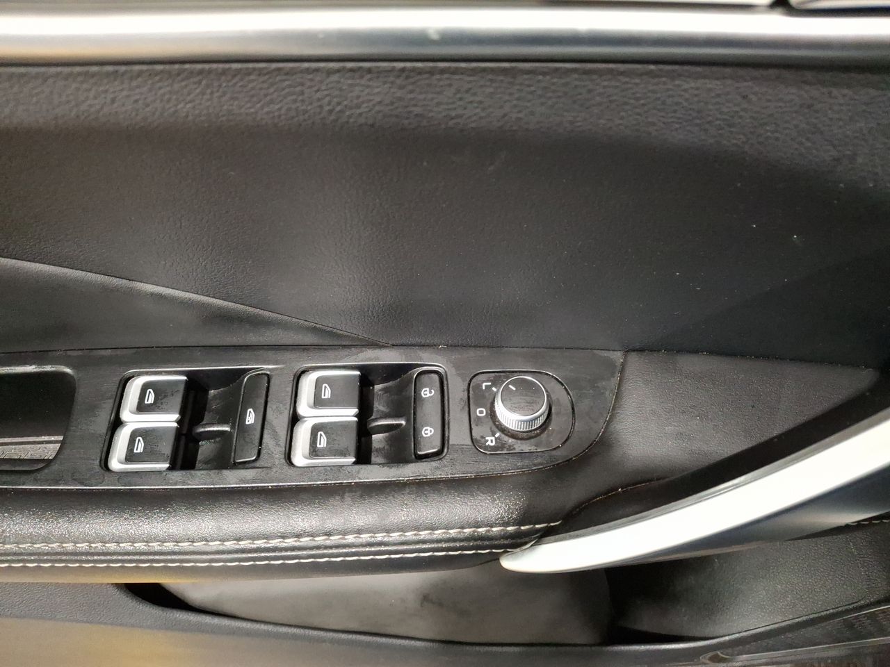 GEELY - 22