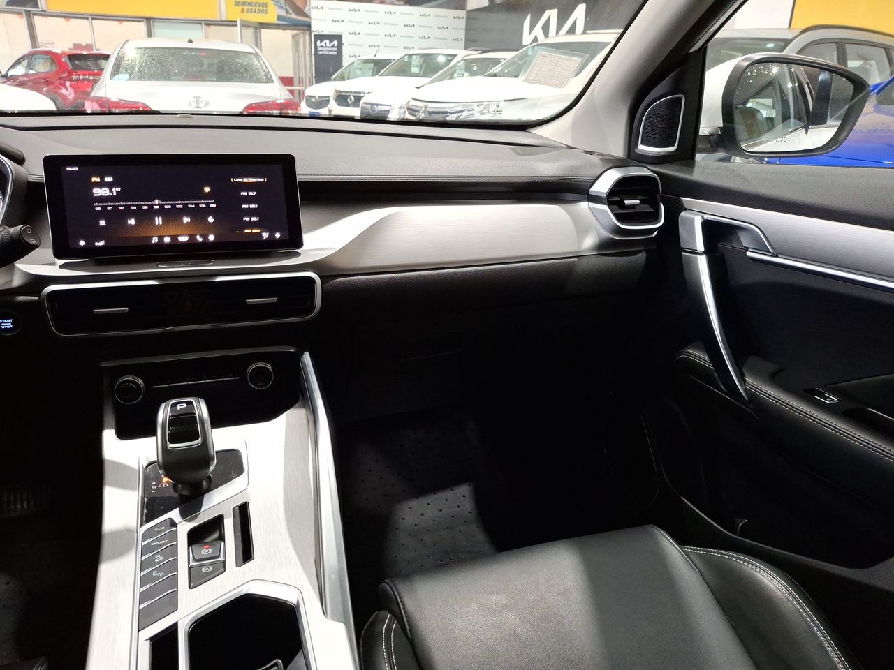GEELY - 10