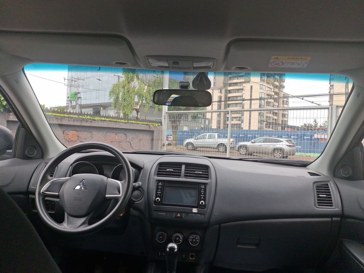 MITSUBISHI - 9