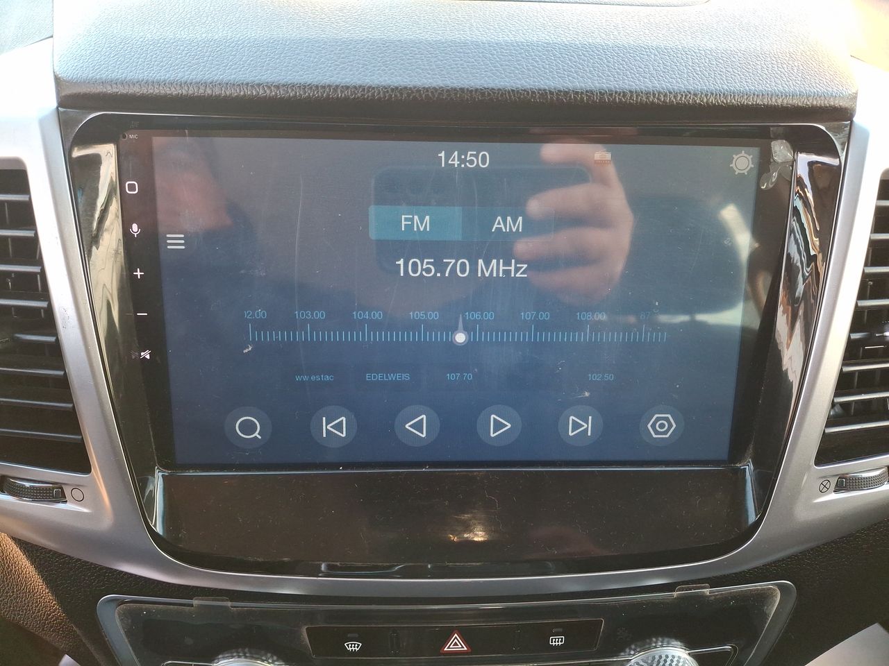 SSANGYONG - 28
