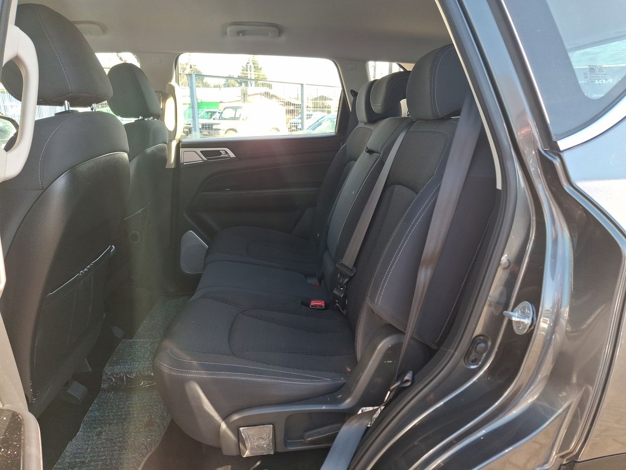 SSANGYONG - 34