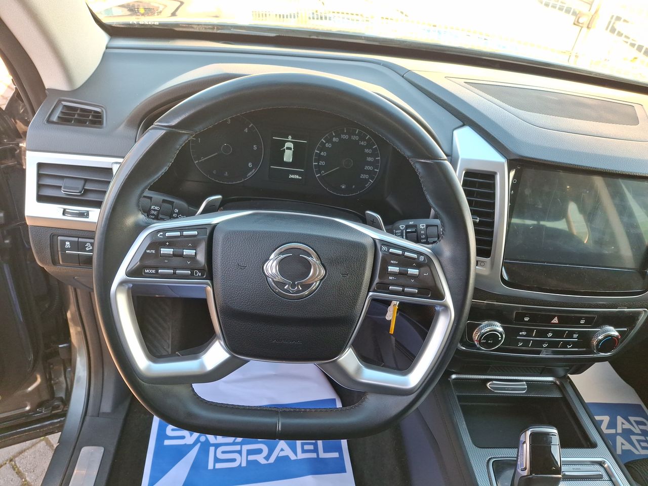 SSANGYONG - 25