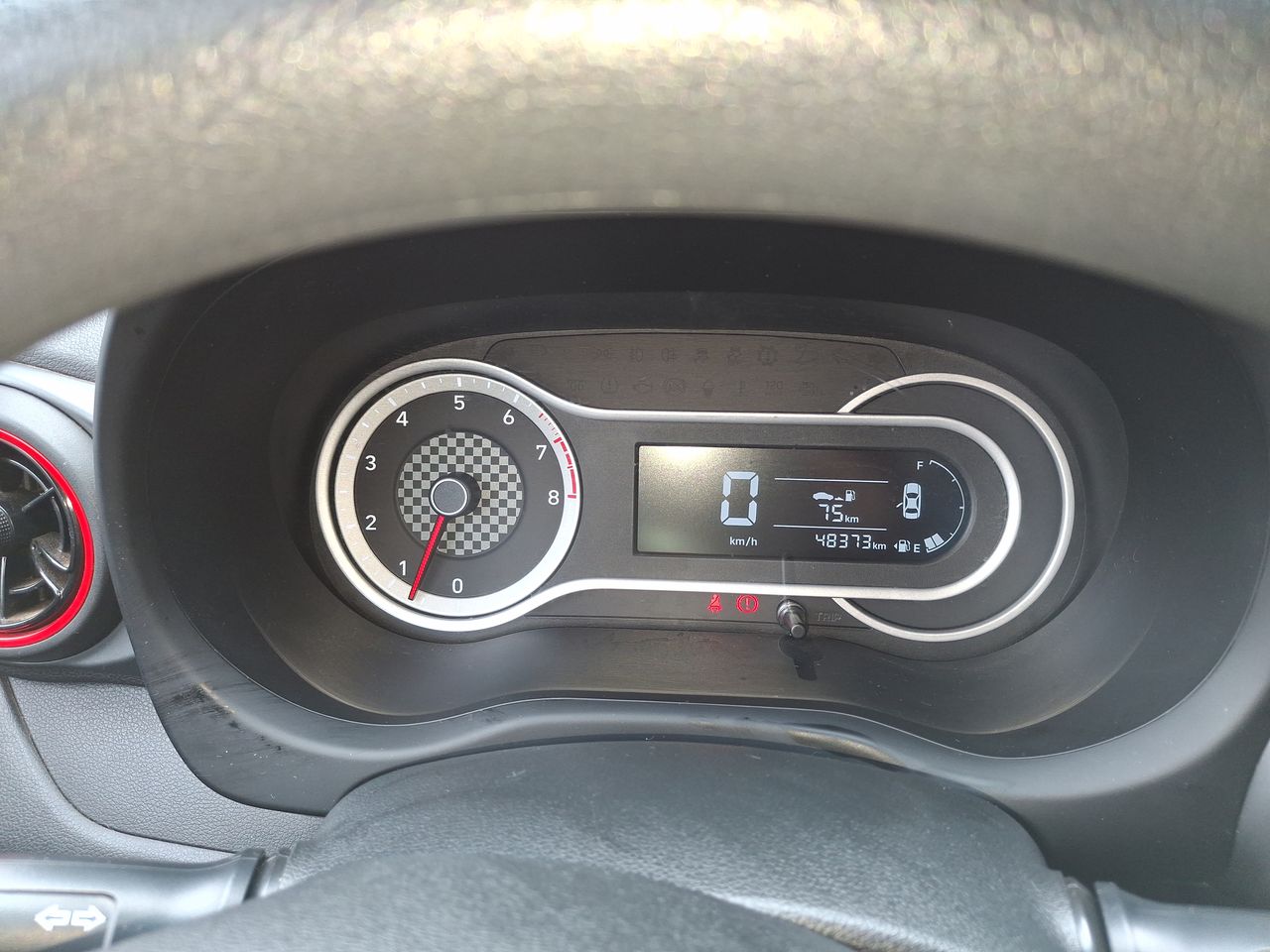 HYUNDAI - 26