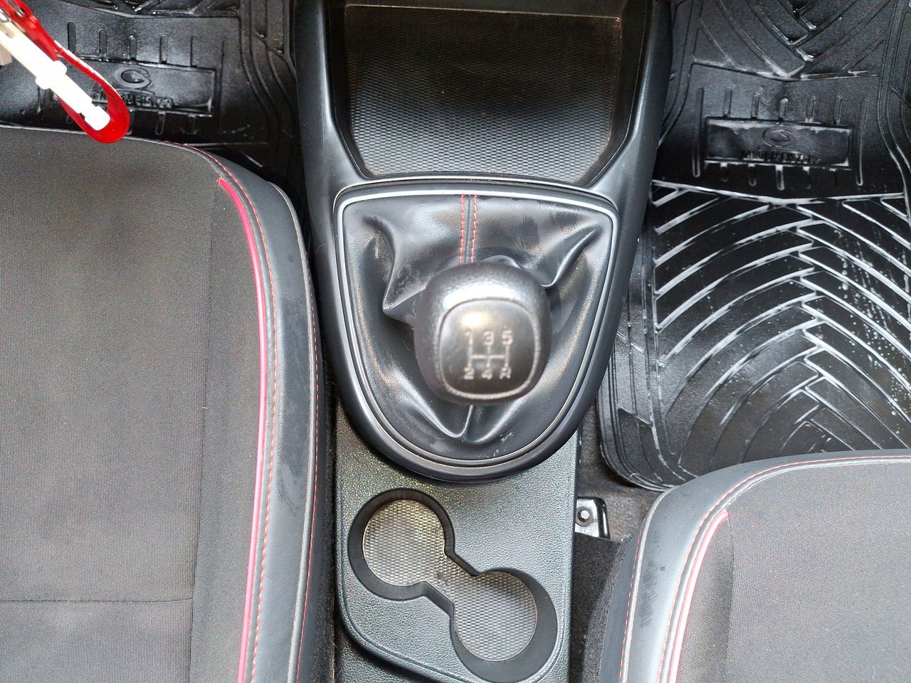 HYUNDAI - 30