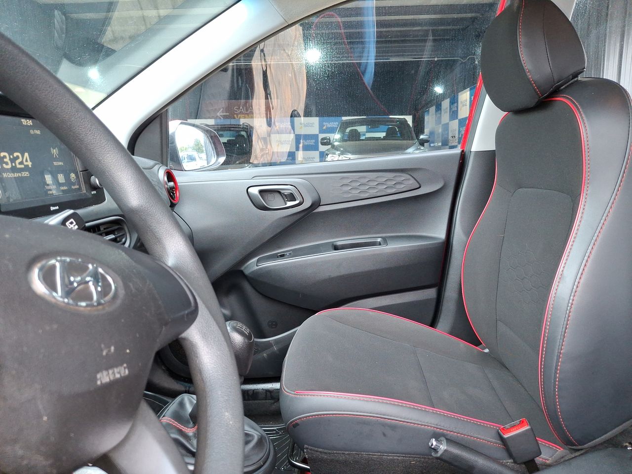 HYUNDAI - 9