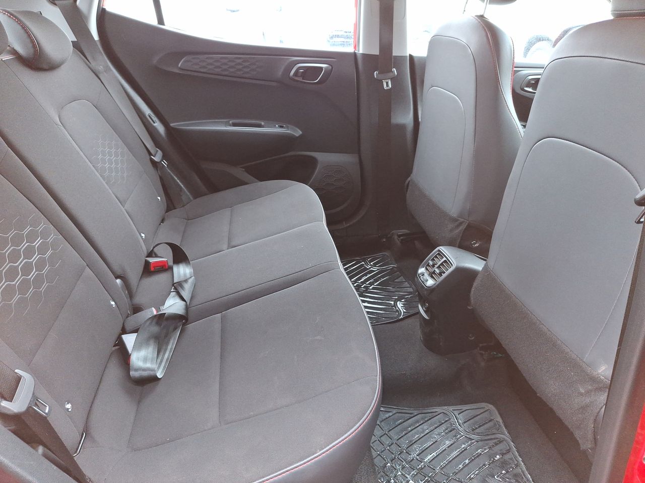 HYUNDAI - 11