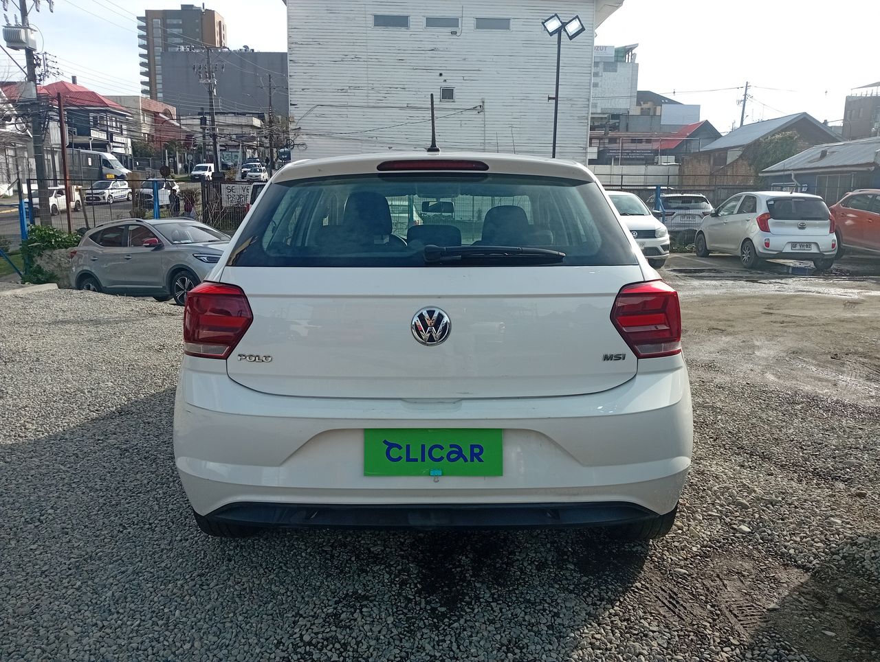 VOLKSWAGEN - 6