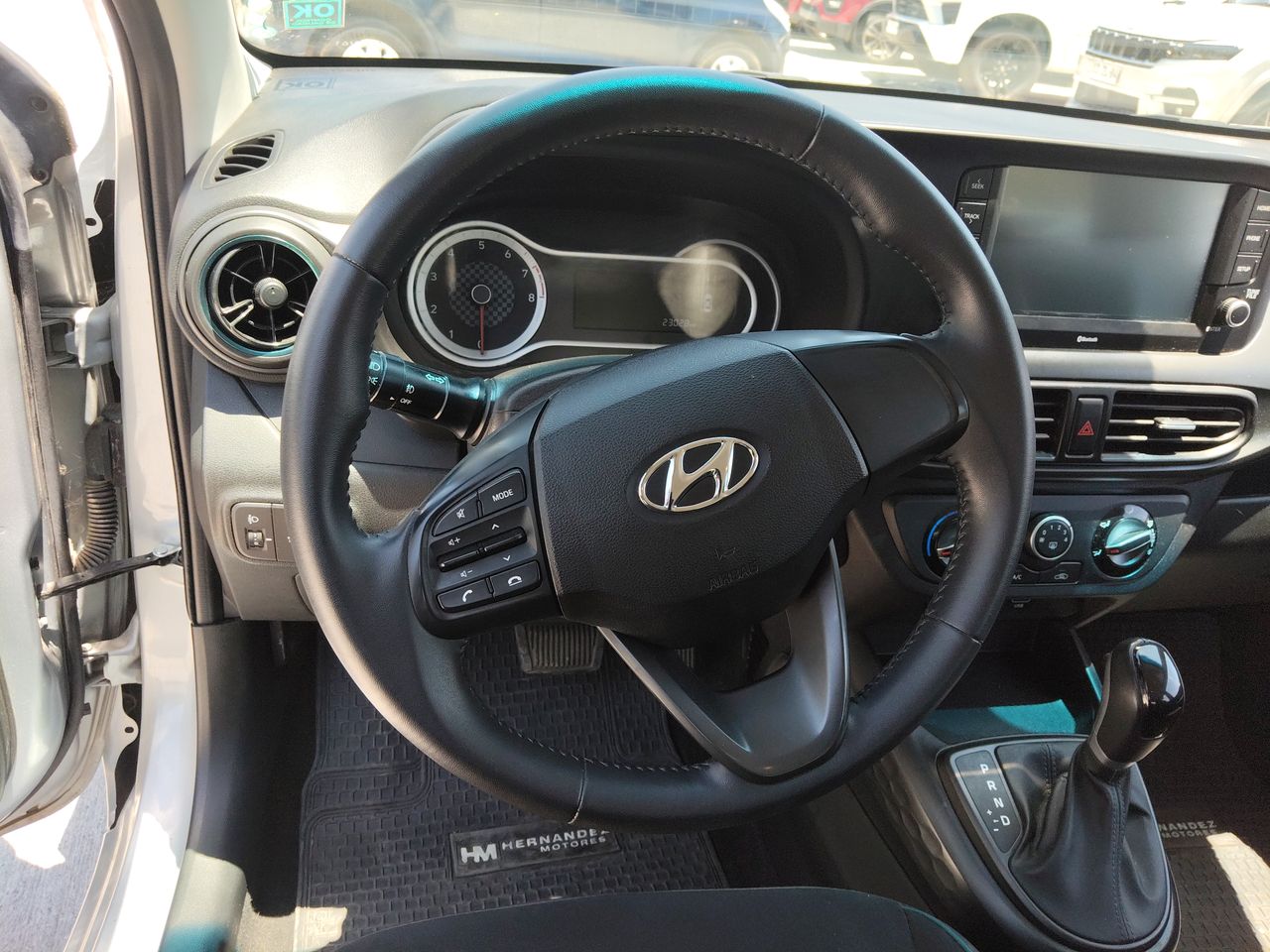 HYUNDAI - 18