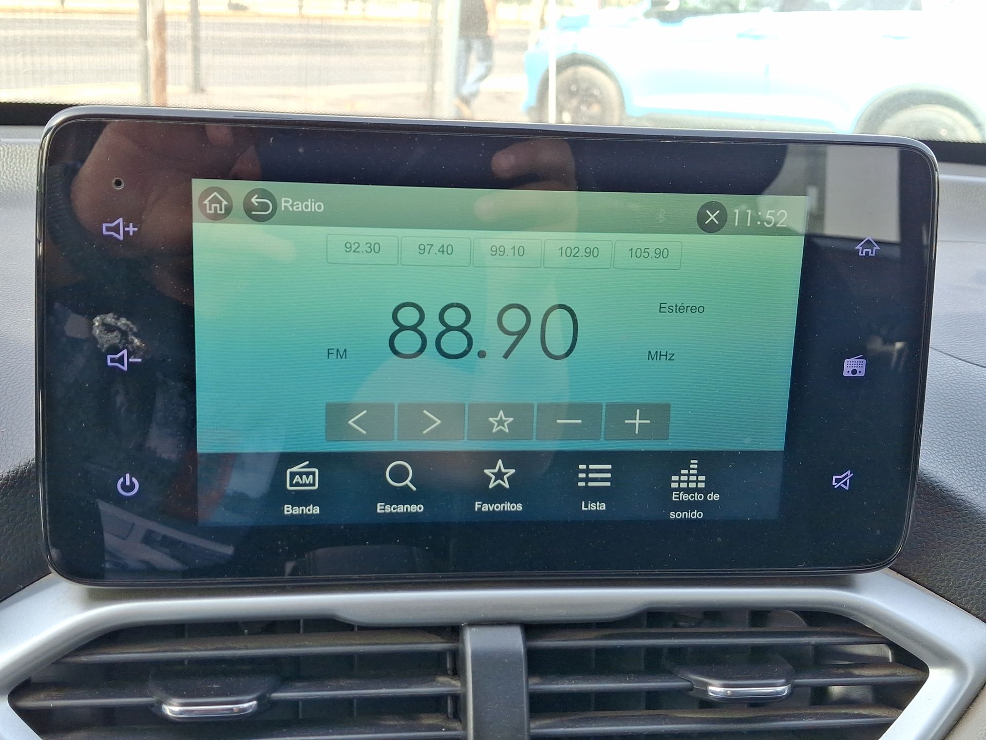 CHEVROLET - 23