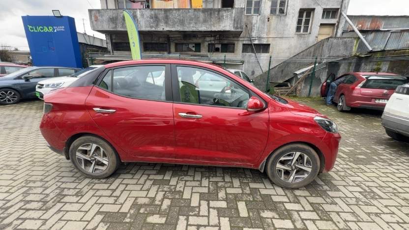 HYUNDAI - 3