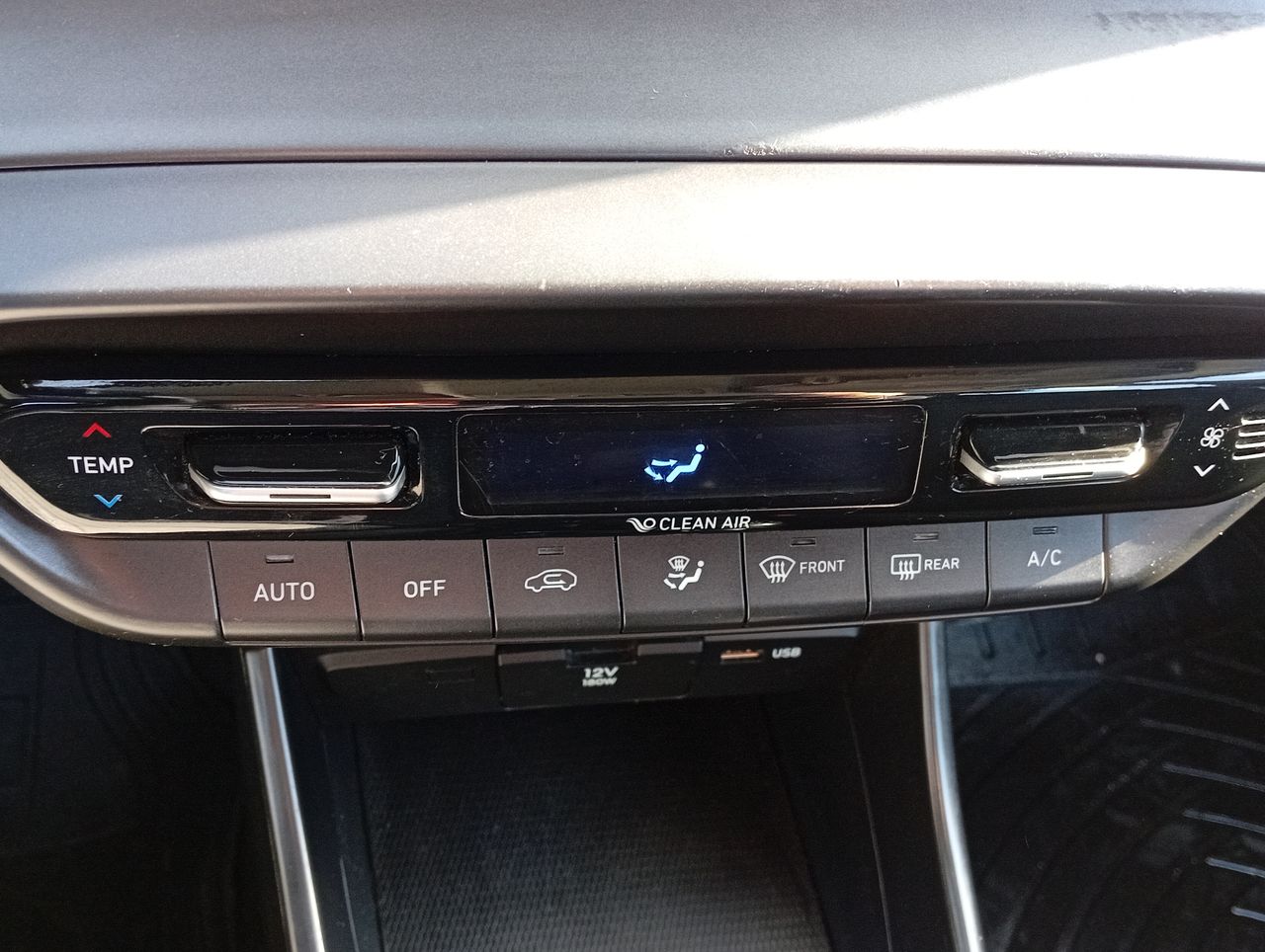 HYUNDAI - 21