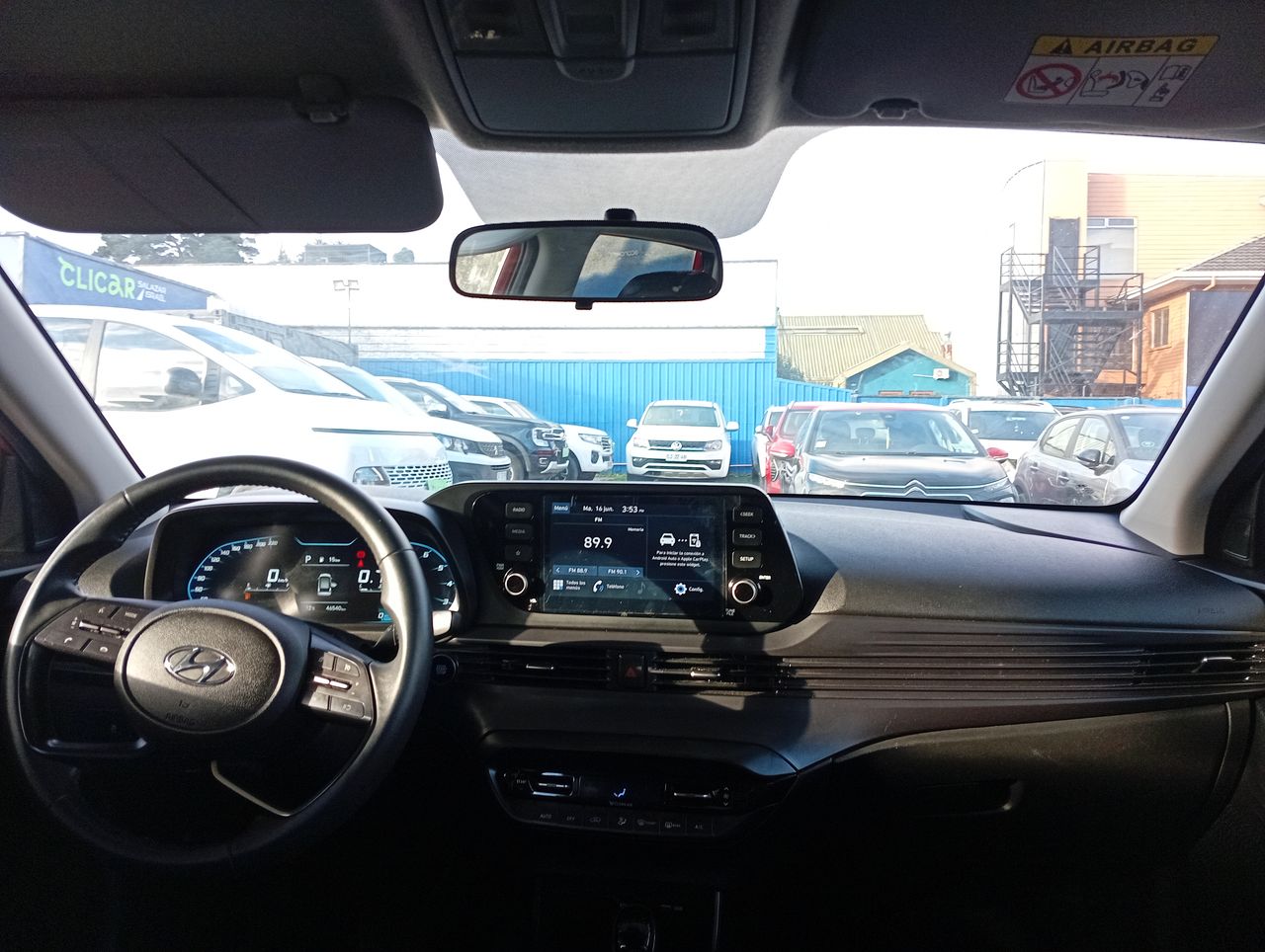 HYUNDAI - 7