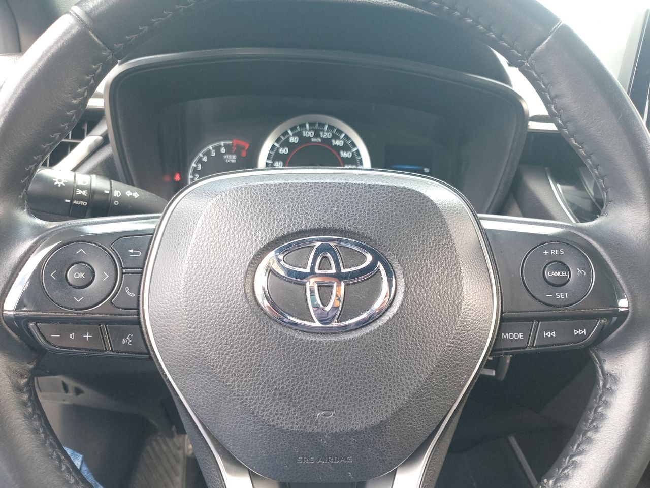 TOYOTA - 25