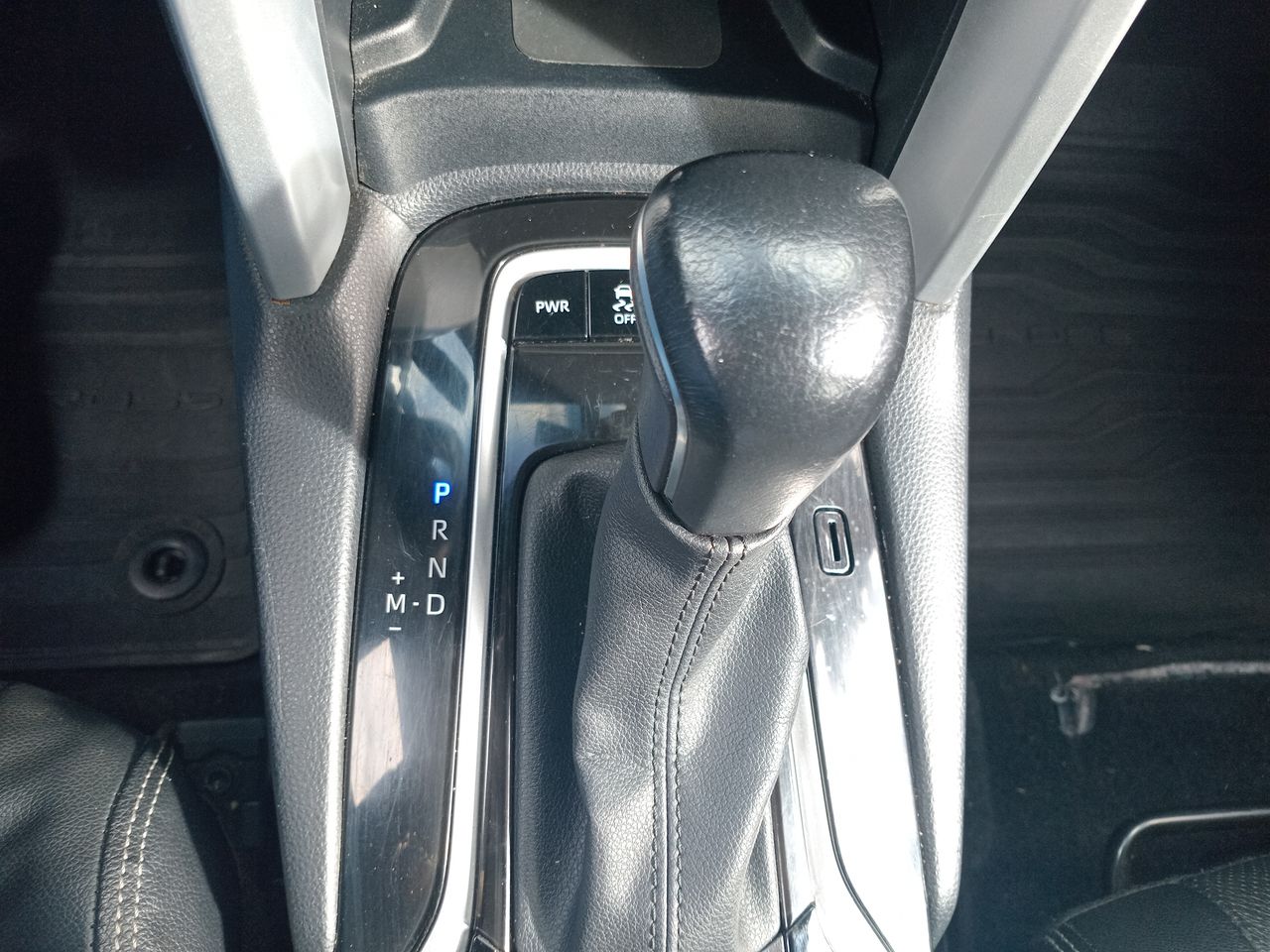 TOYOTA - 30