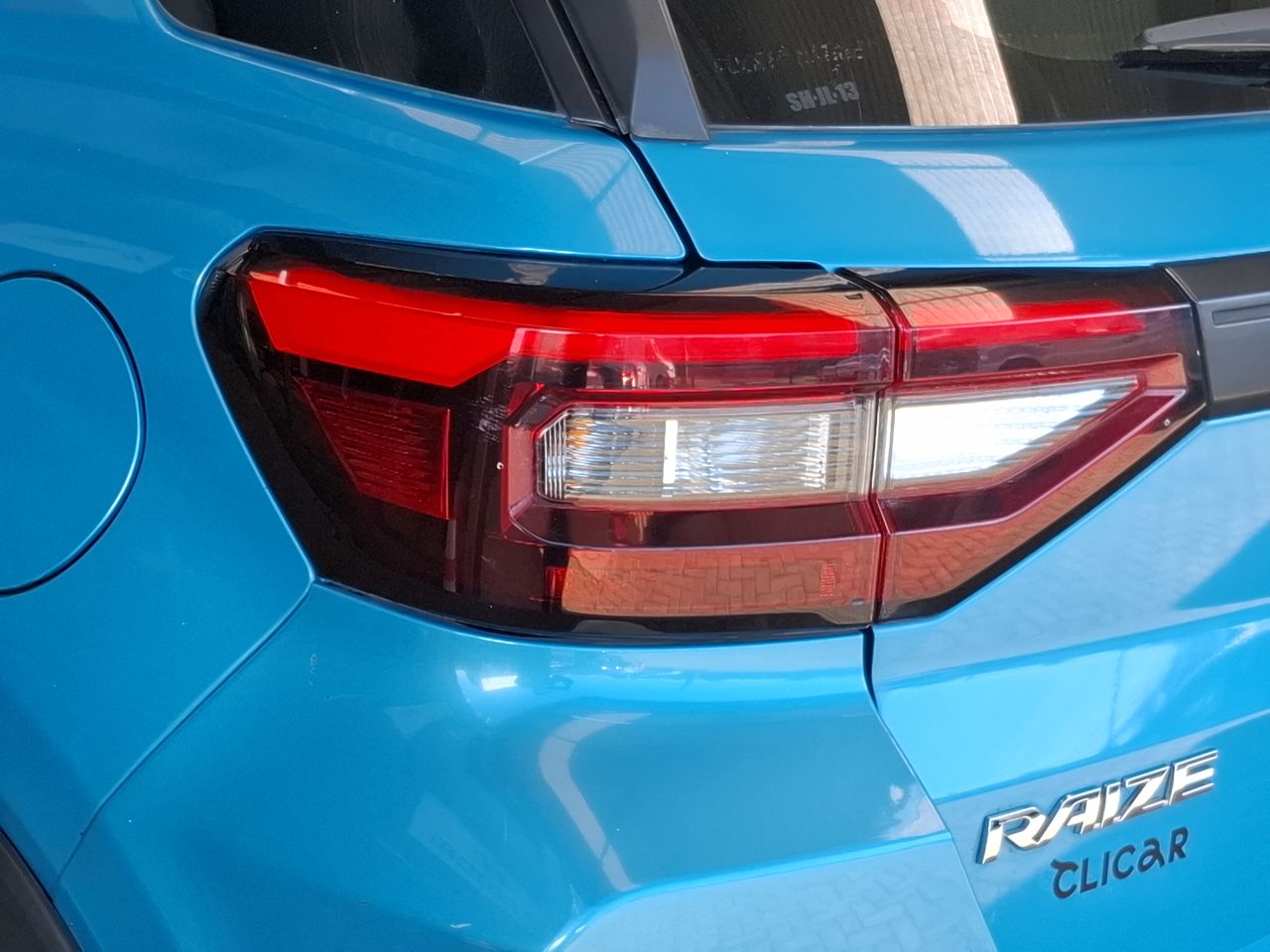 TOYOTA - 20