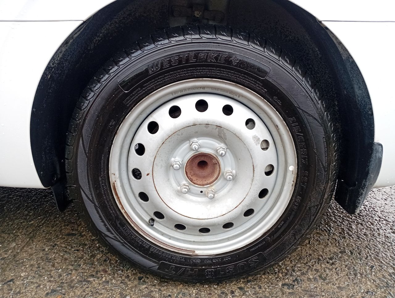 HYUNDAI - 9