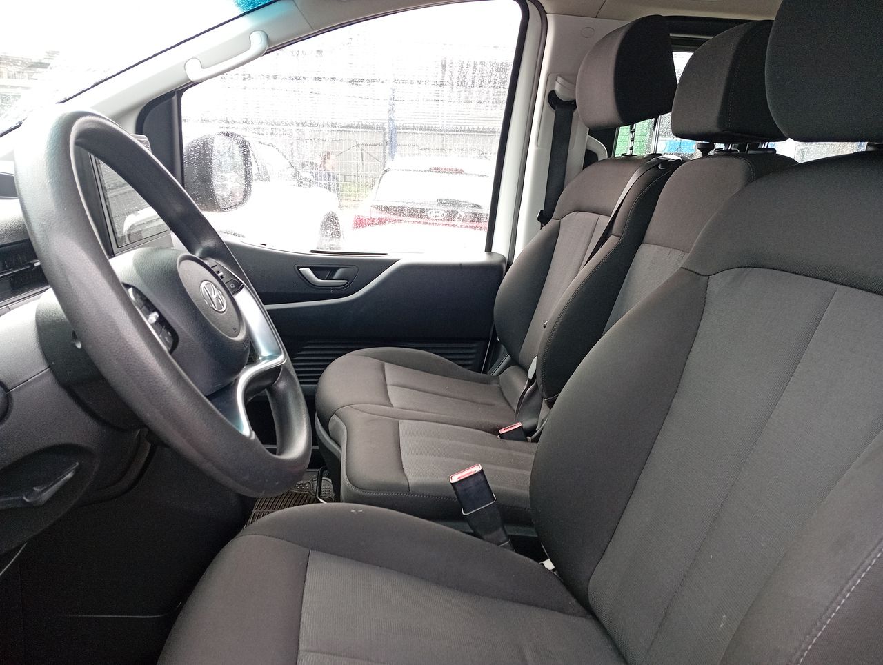 HYUNDAI - 16