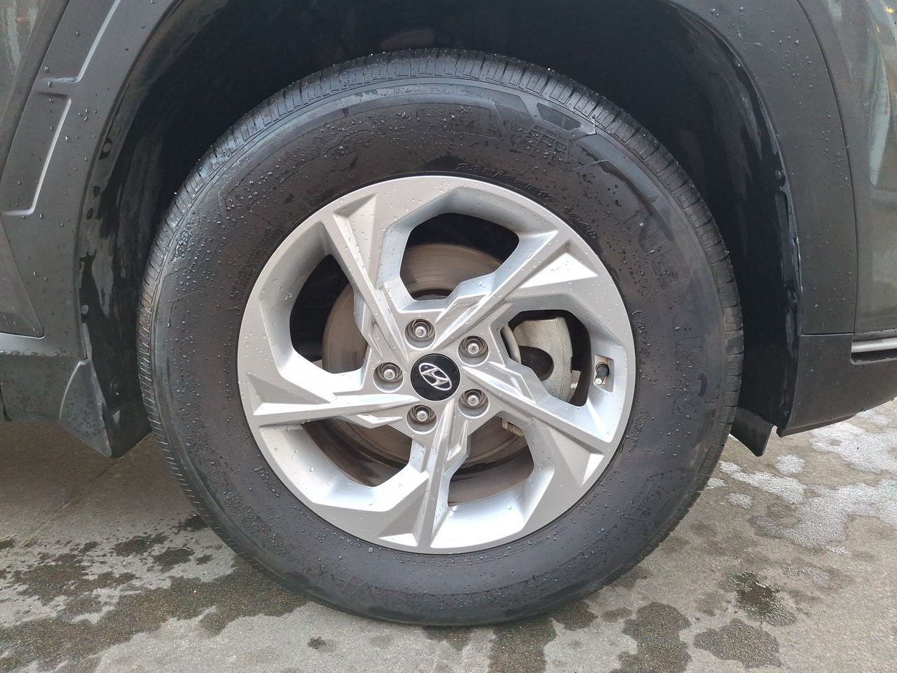 Hyundai Tucson — foto 8 de 26