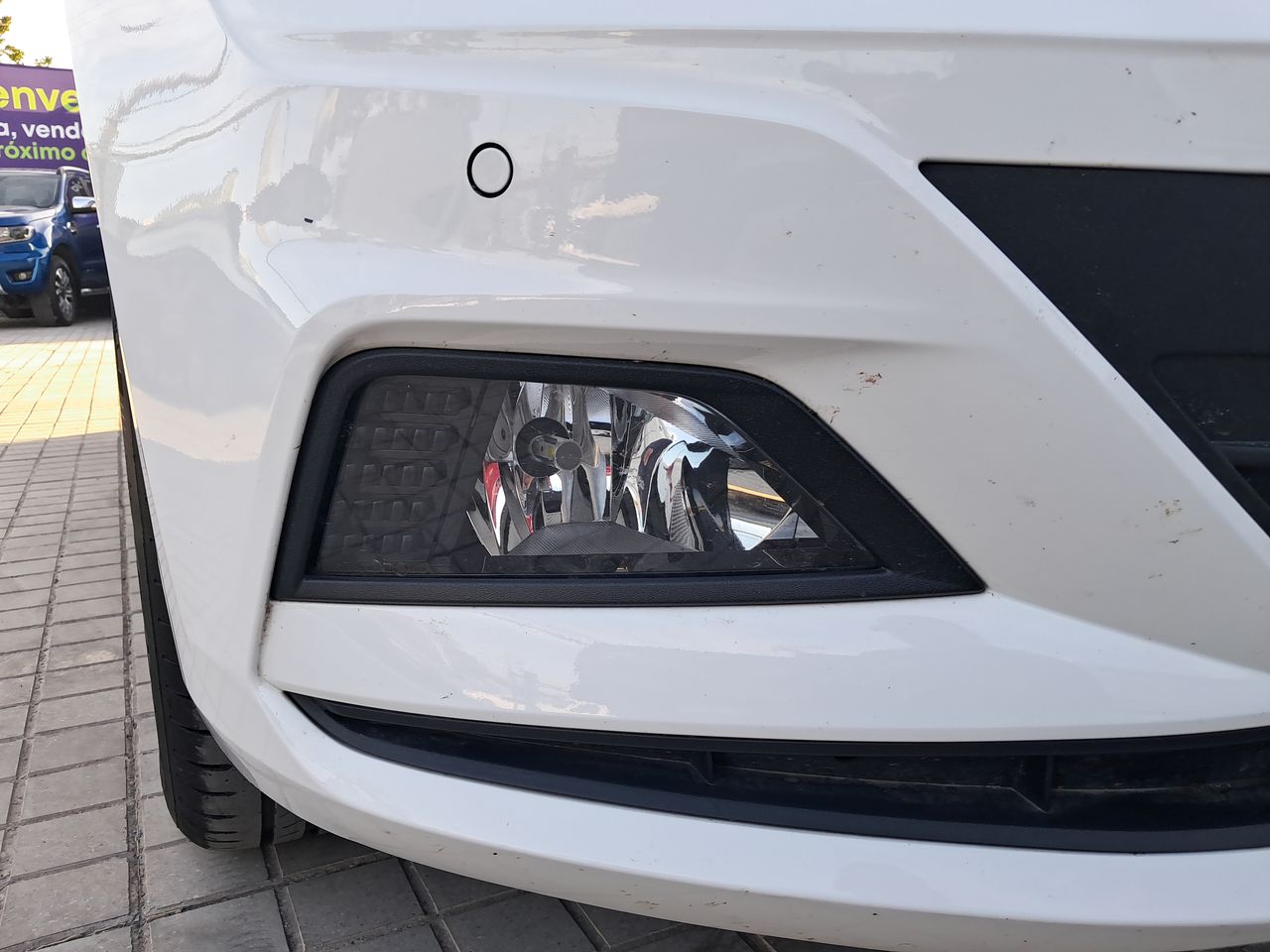 VOLKSWAGEN - 19