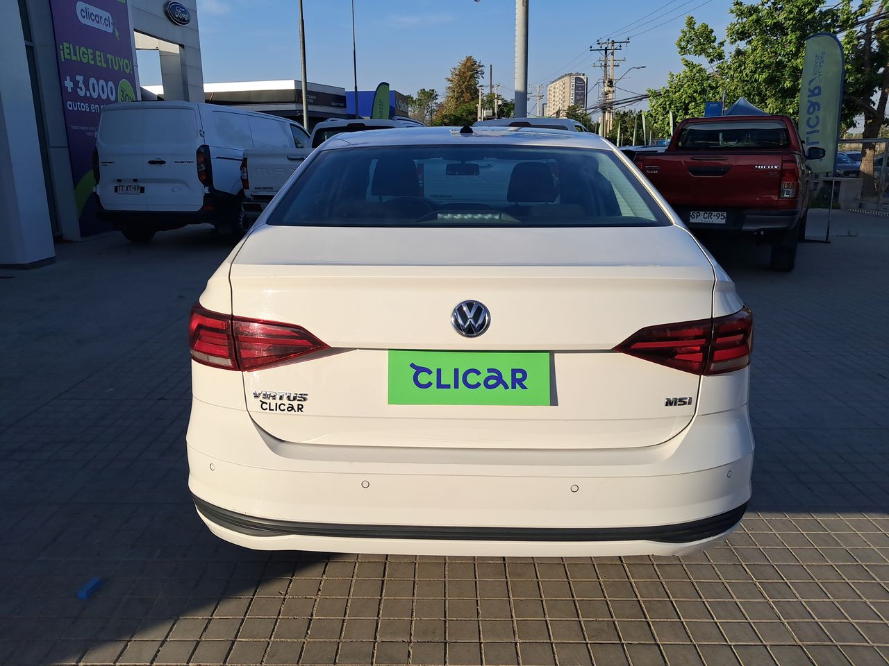 VOLKSWAGEN - 6