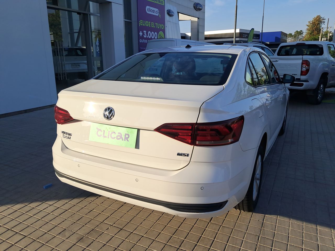 VOLKSWAGEN - 7