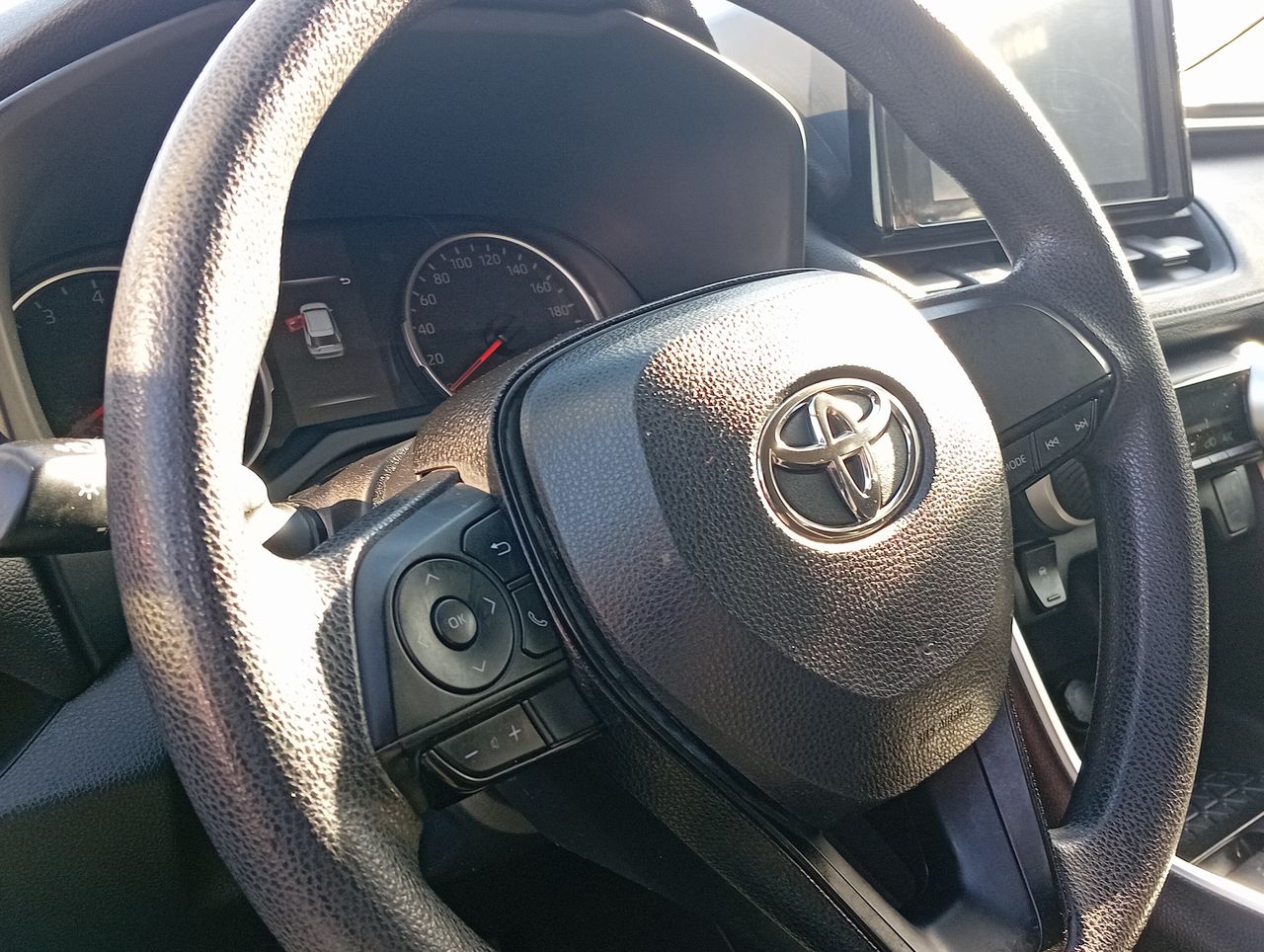 TOYOTA - 18
