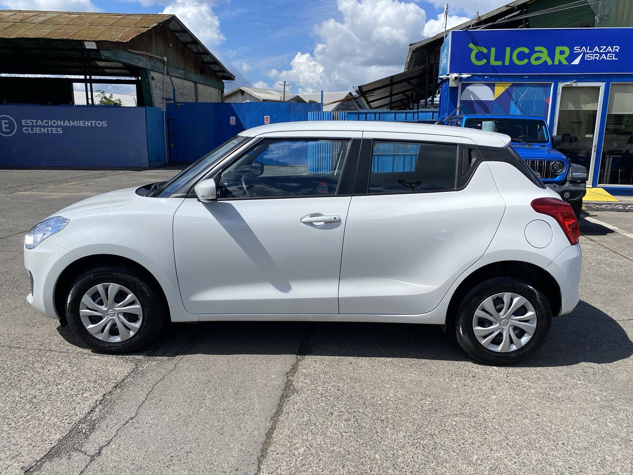 SUZUKI - 4