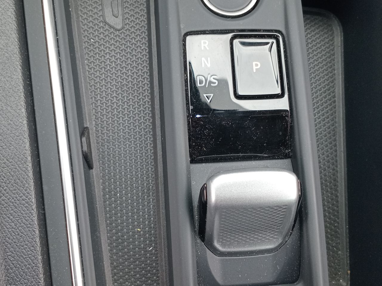 SEAT - 29