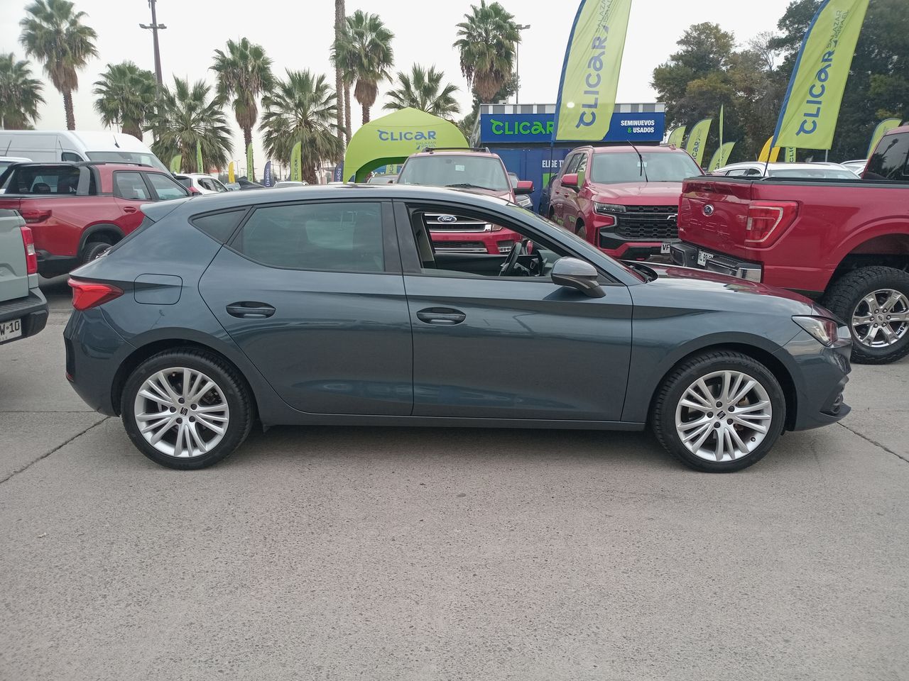SEAT - 8