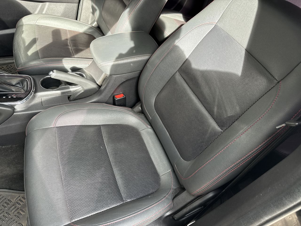 Changan Cx70 — foto 25 de 37
