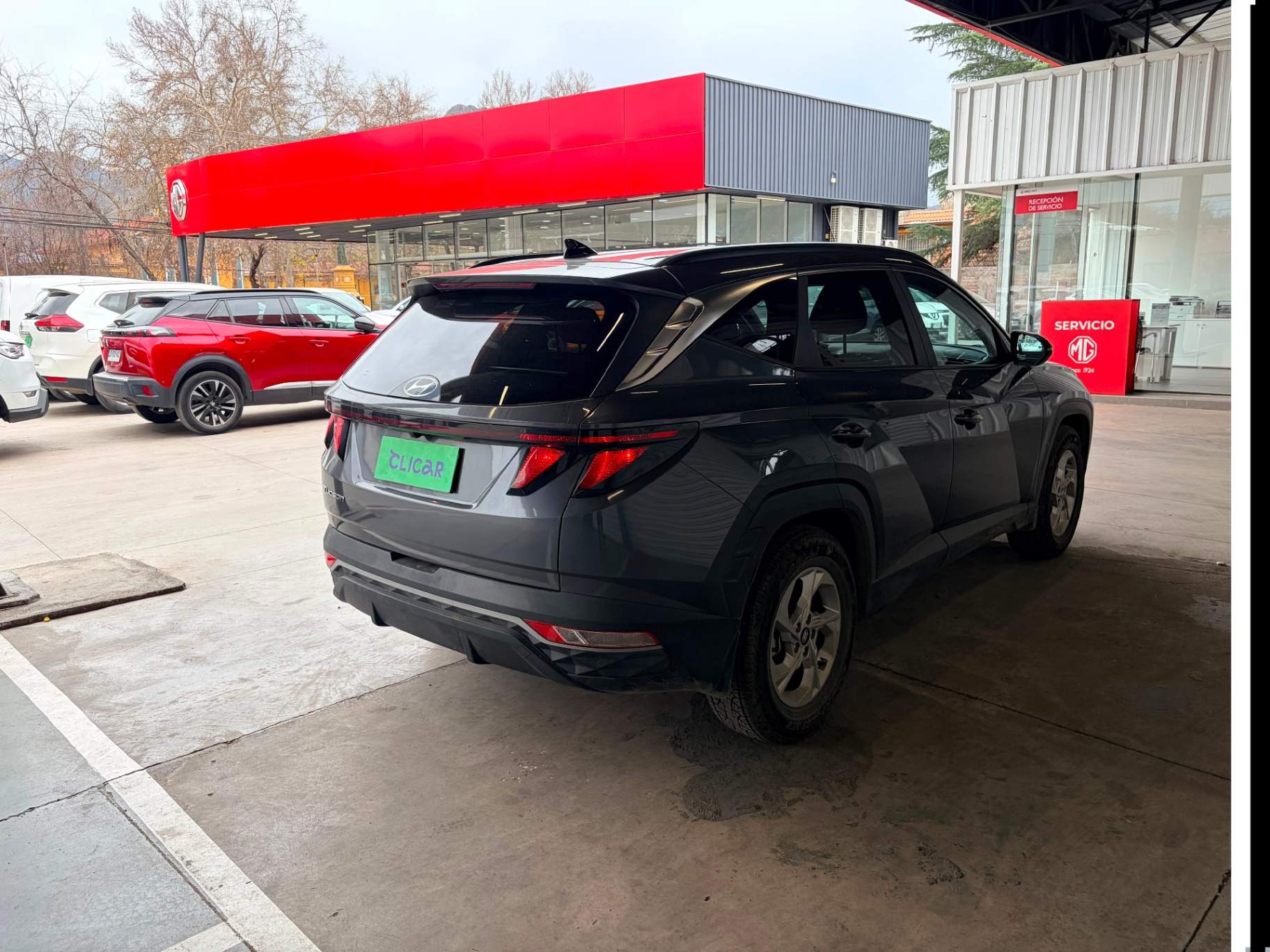 HYUNDAI - 4